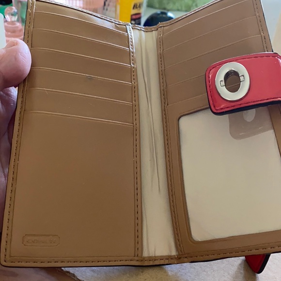 Coach Wallet - Picture 5 of 9